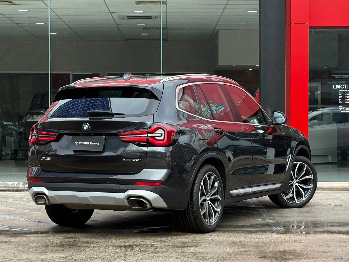 2022 BMW X3 Gallery Image 10