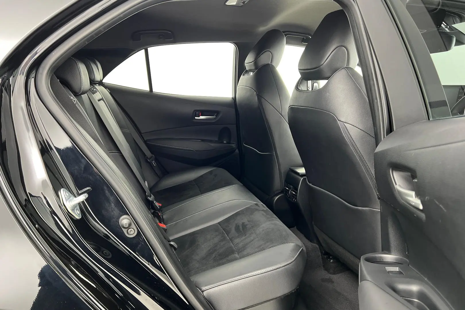 2019 Toyota Corolla Gallery Image 19