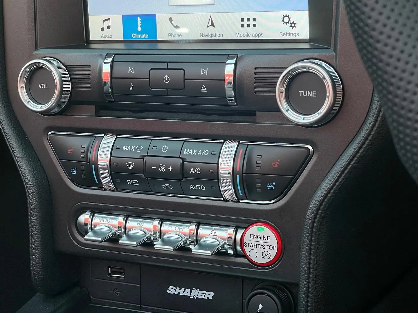 2017 Ford Mustang Gallery Image 18