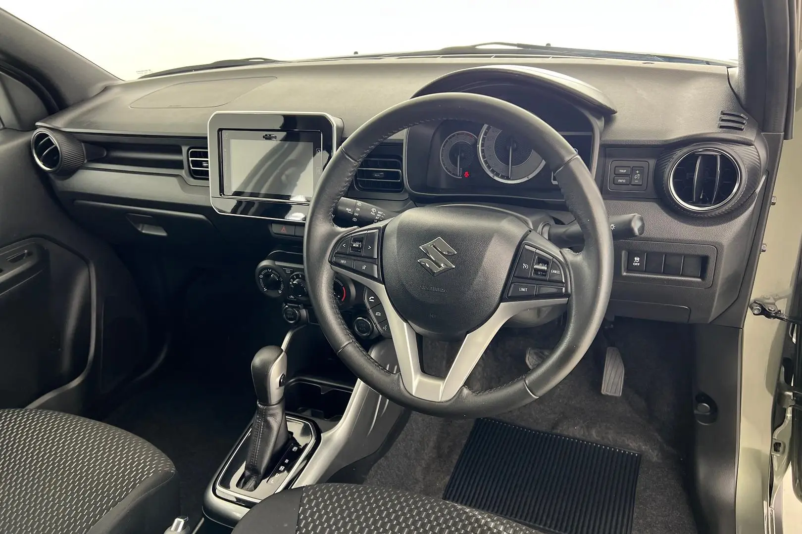 2022 Suzuki Ignis Gallery Image 12