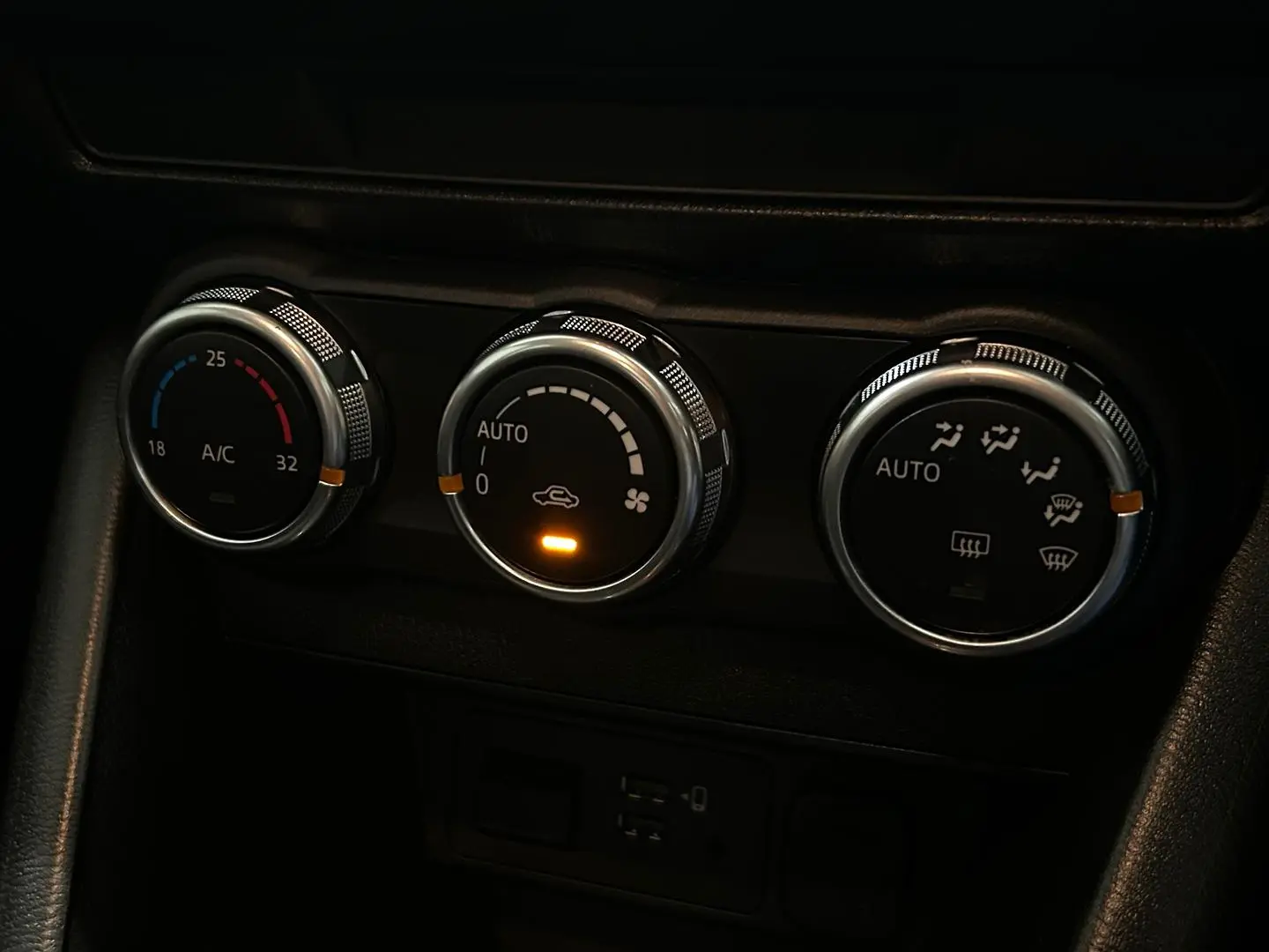 2024 Mazda CX-3 Gallery Image 19