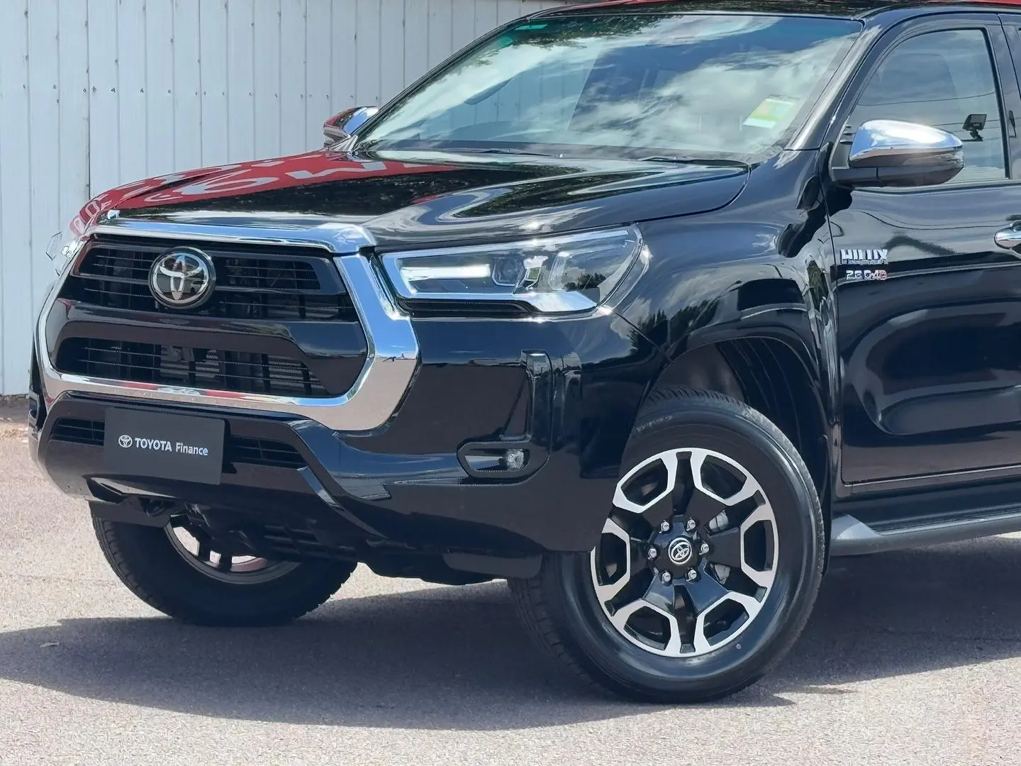 2023 Toyota Hilux Gallery Image 11