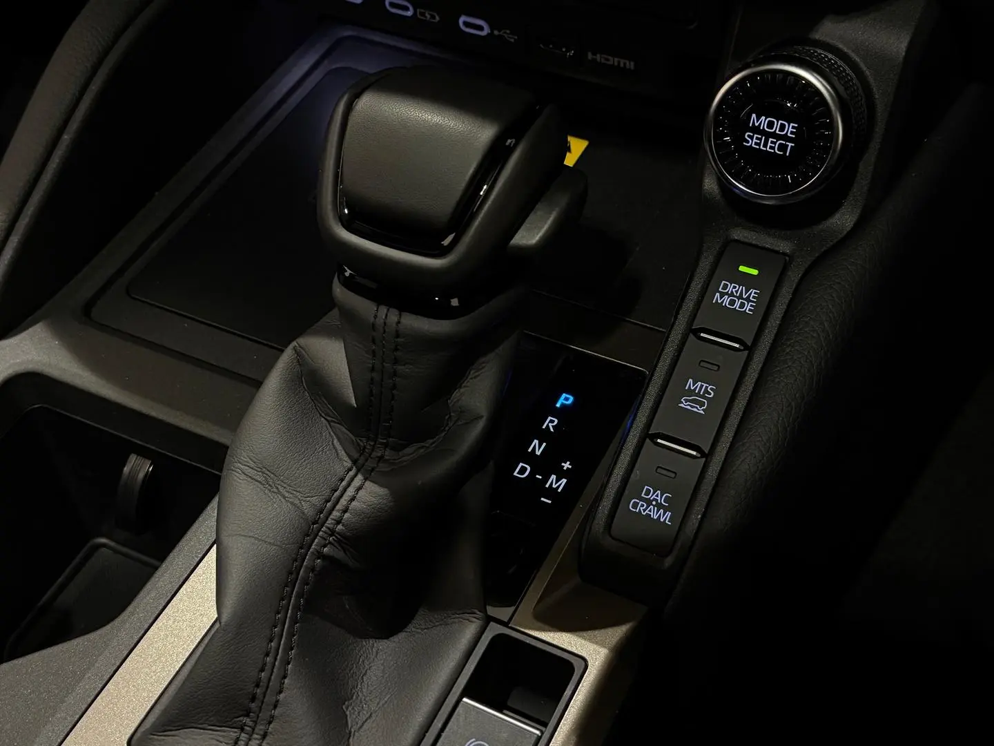 2025 Toyota Landcruiser Prado Gallery Image 26