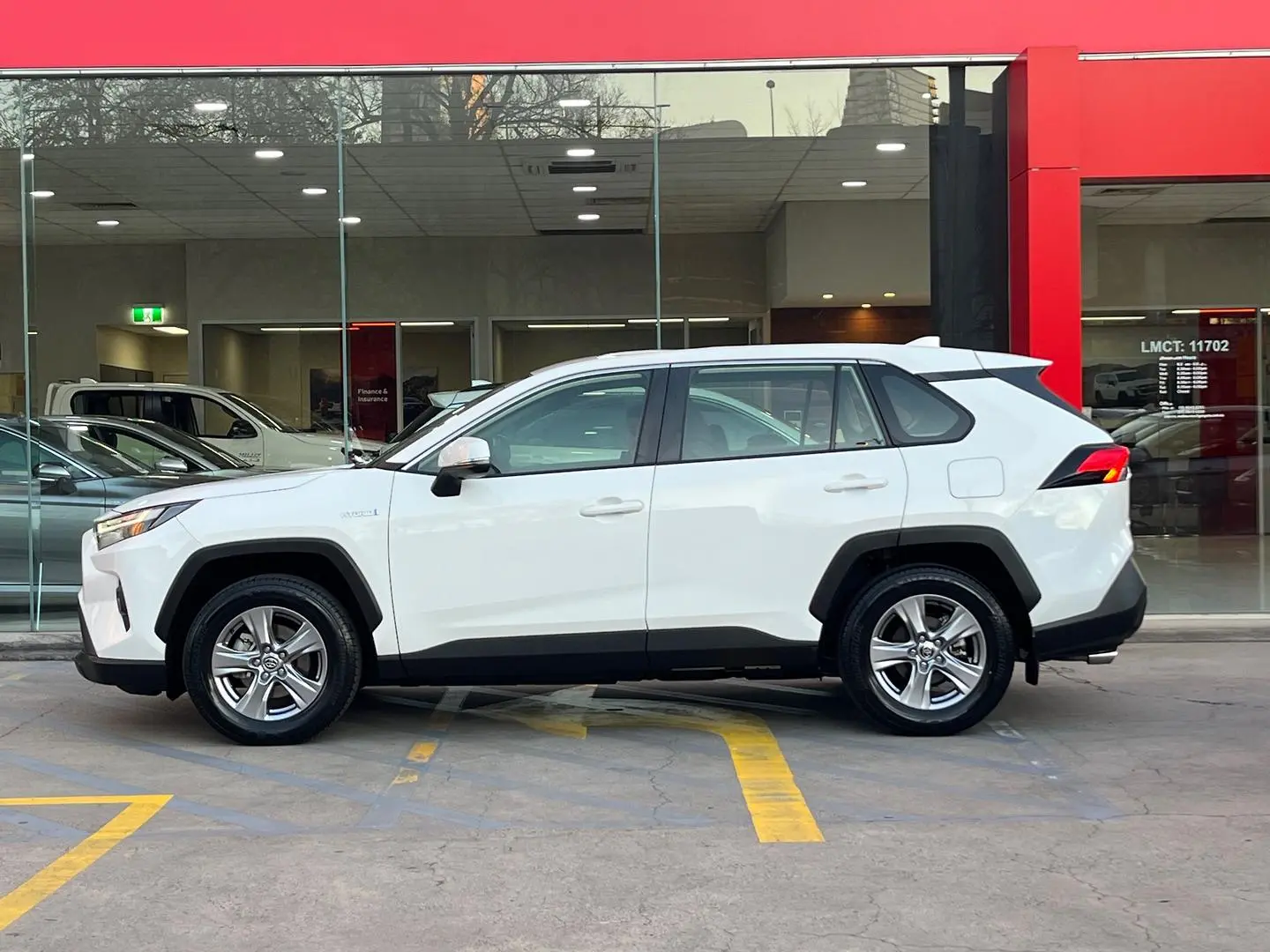 2023 Toyota RAV4 Gallery Image 3