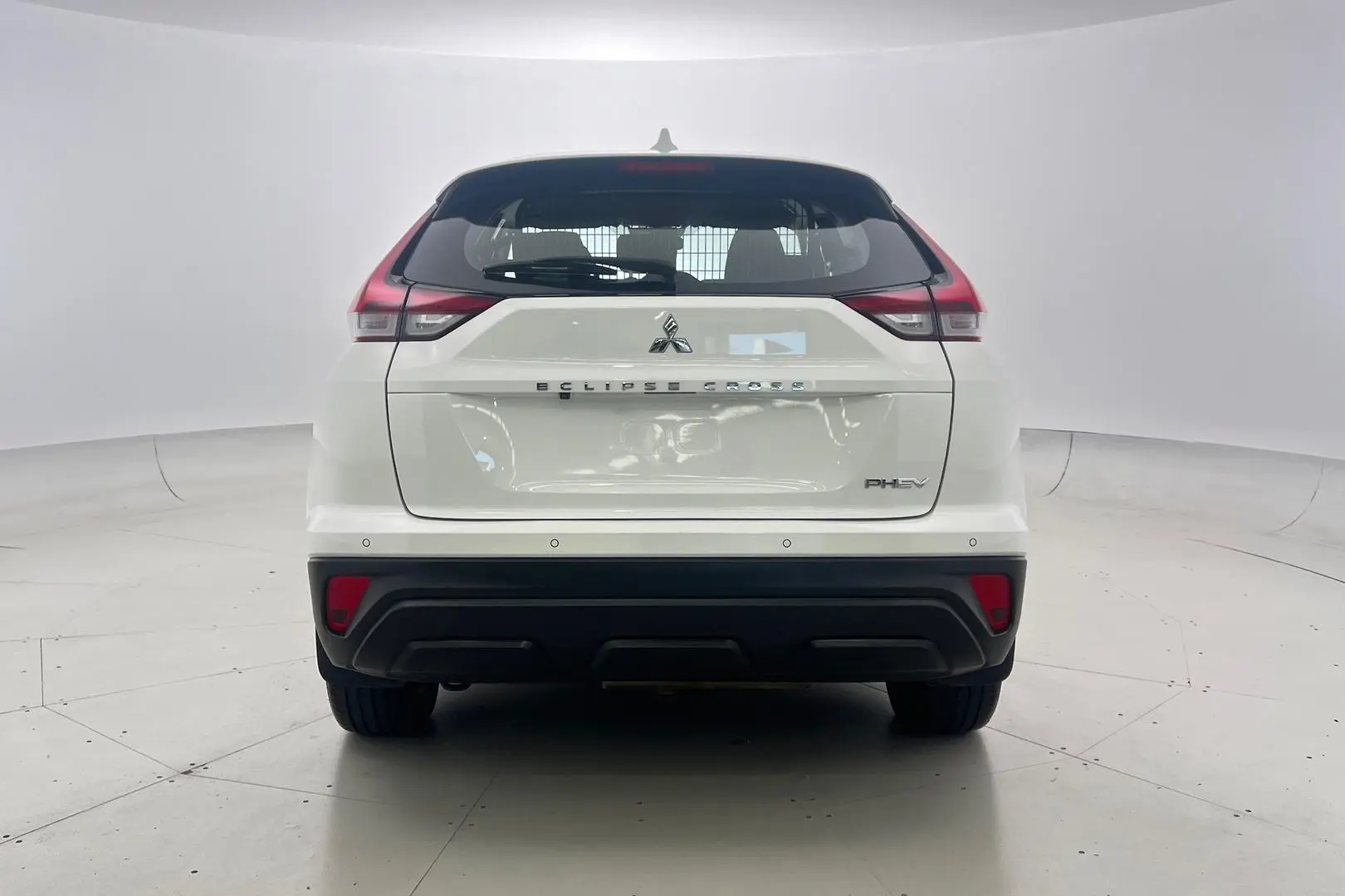 2023 Mitsubishi Eclipse Cross Gallery Image 3