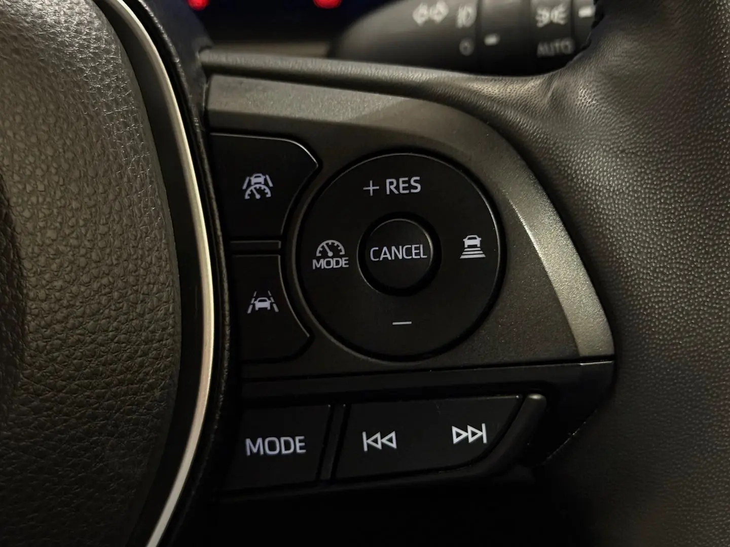 2023 Toyota Corolla Cross Gallery Image 24