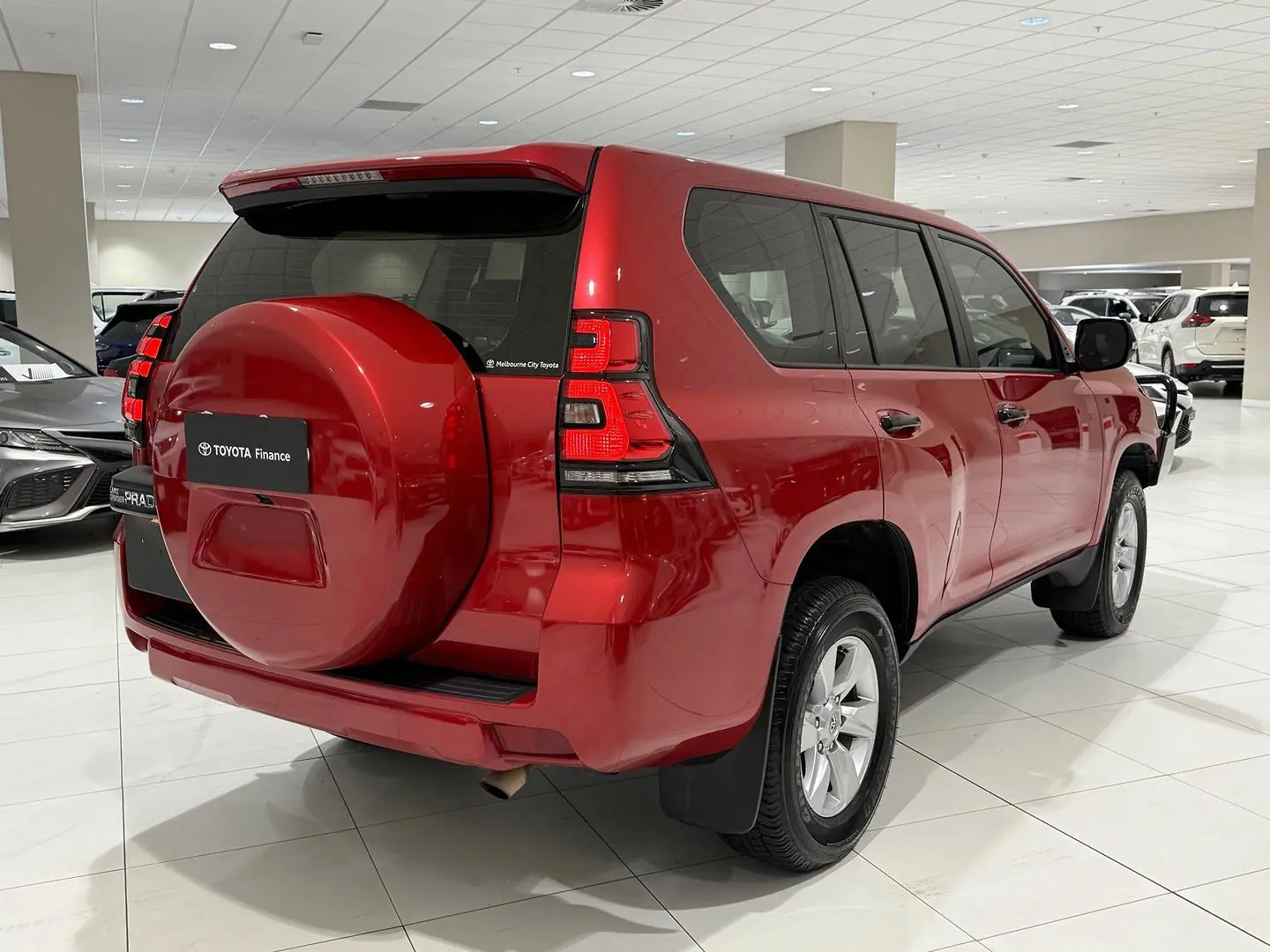 2020 Toyota Landcruiser Prado Gallery Image 10