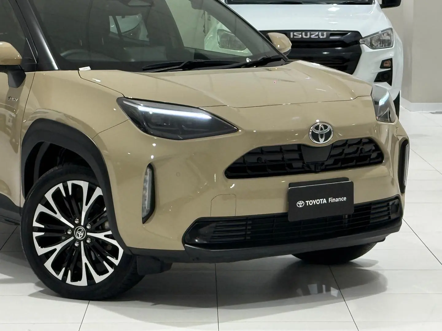 2024 Toyota Yaris Cross Gallery Image 3