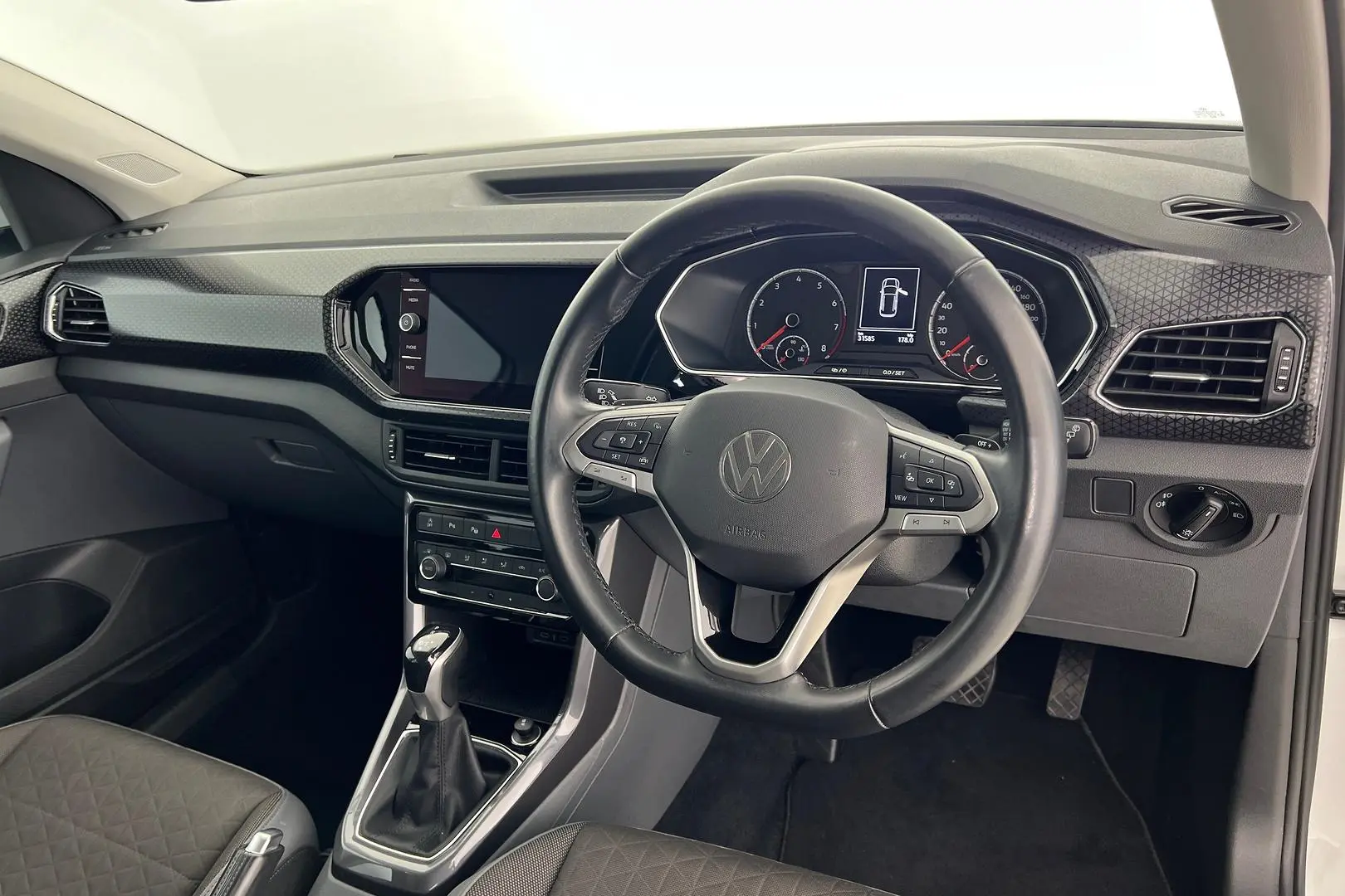 2021 Volkswagen T-Cross Gallery Image 13