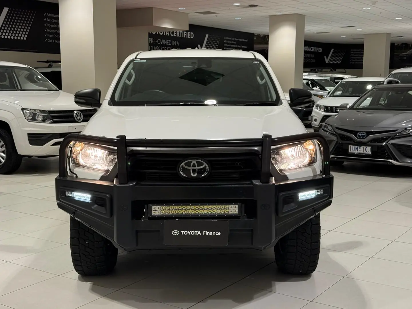2023 Toyota Hilux Gallery Image 4