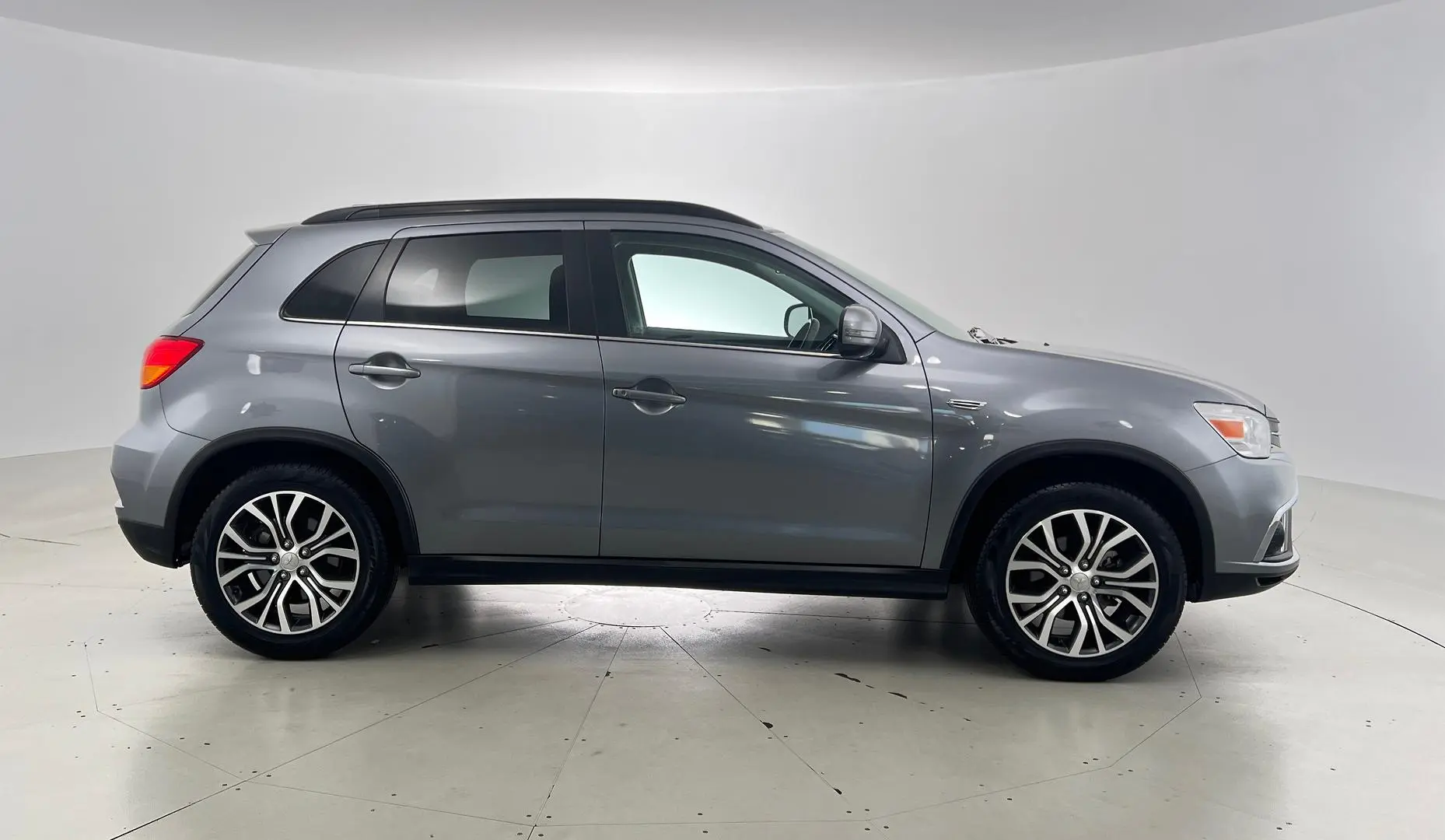2019 Mitsubishi ASX Gallery Image 5
