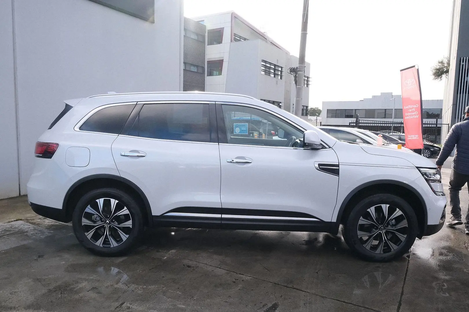2023 Renault Koleos Gallery Image 5