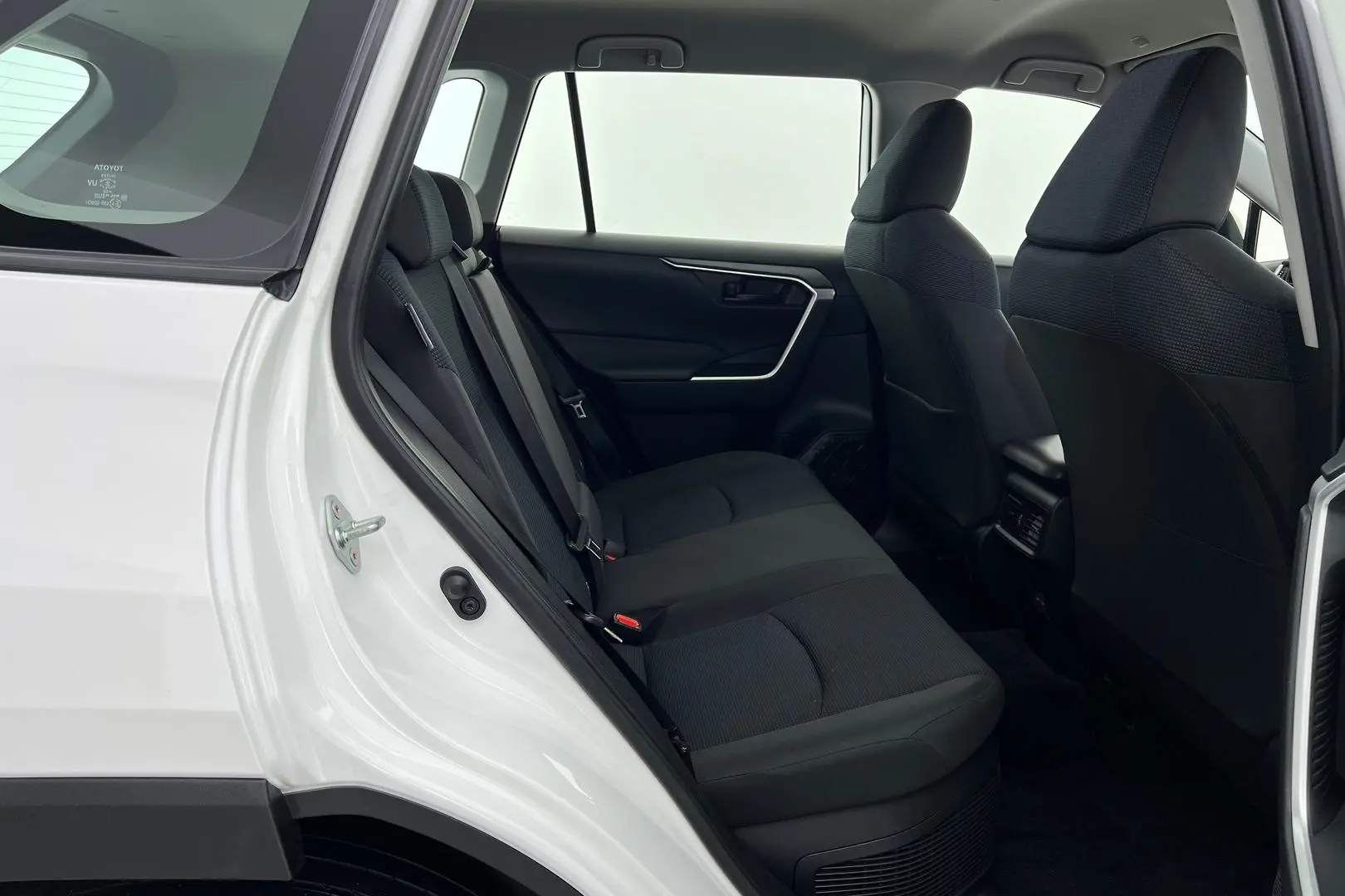 2024 Toyota RAV4 Gallery Image 11