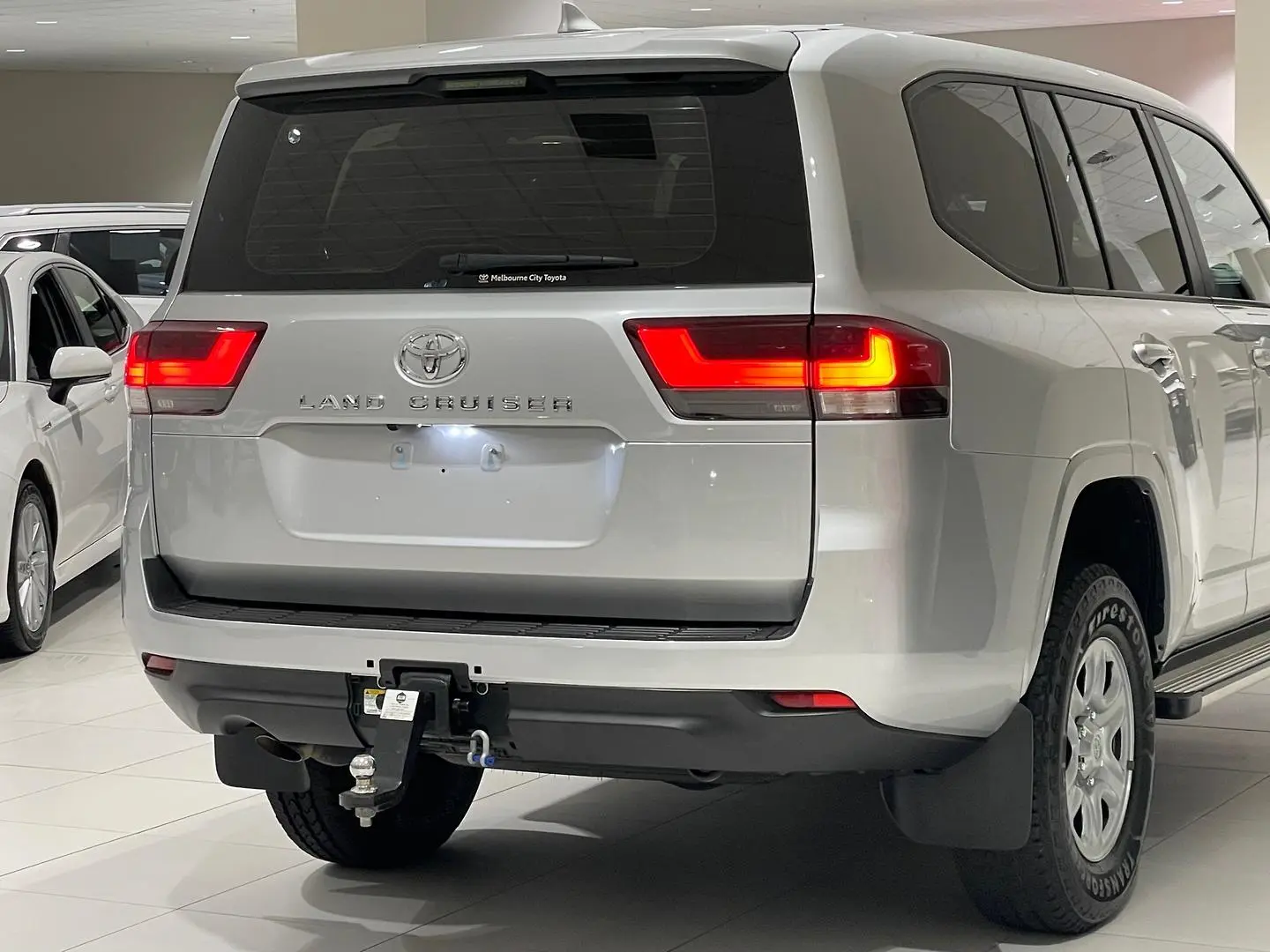 2022 Toyota Landcruiser Gallery Image 9