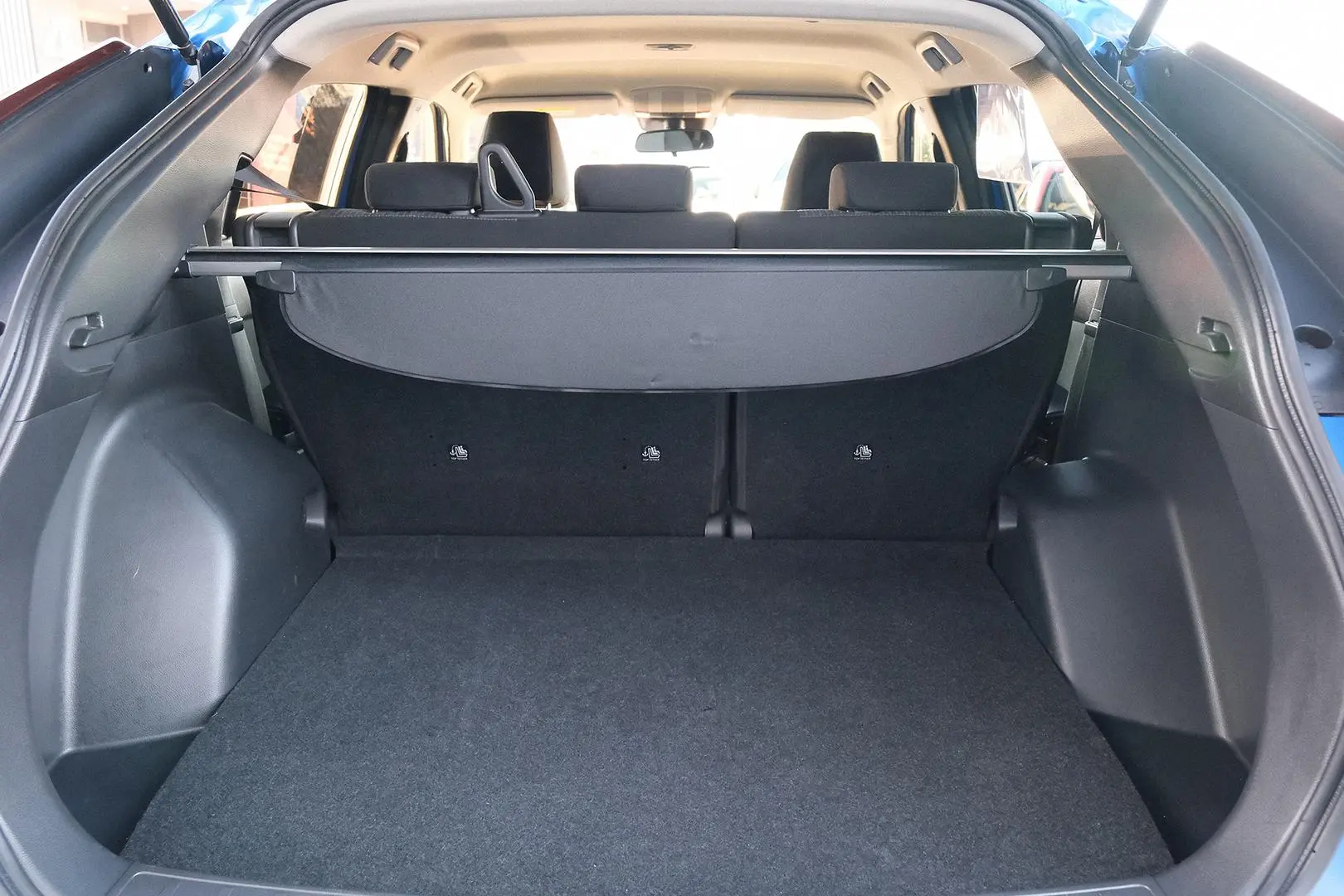 2021 Mitsubishi Eclipse Cross Gallery Image 10