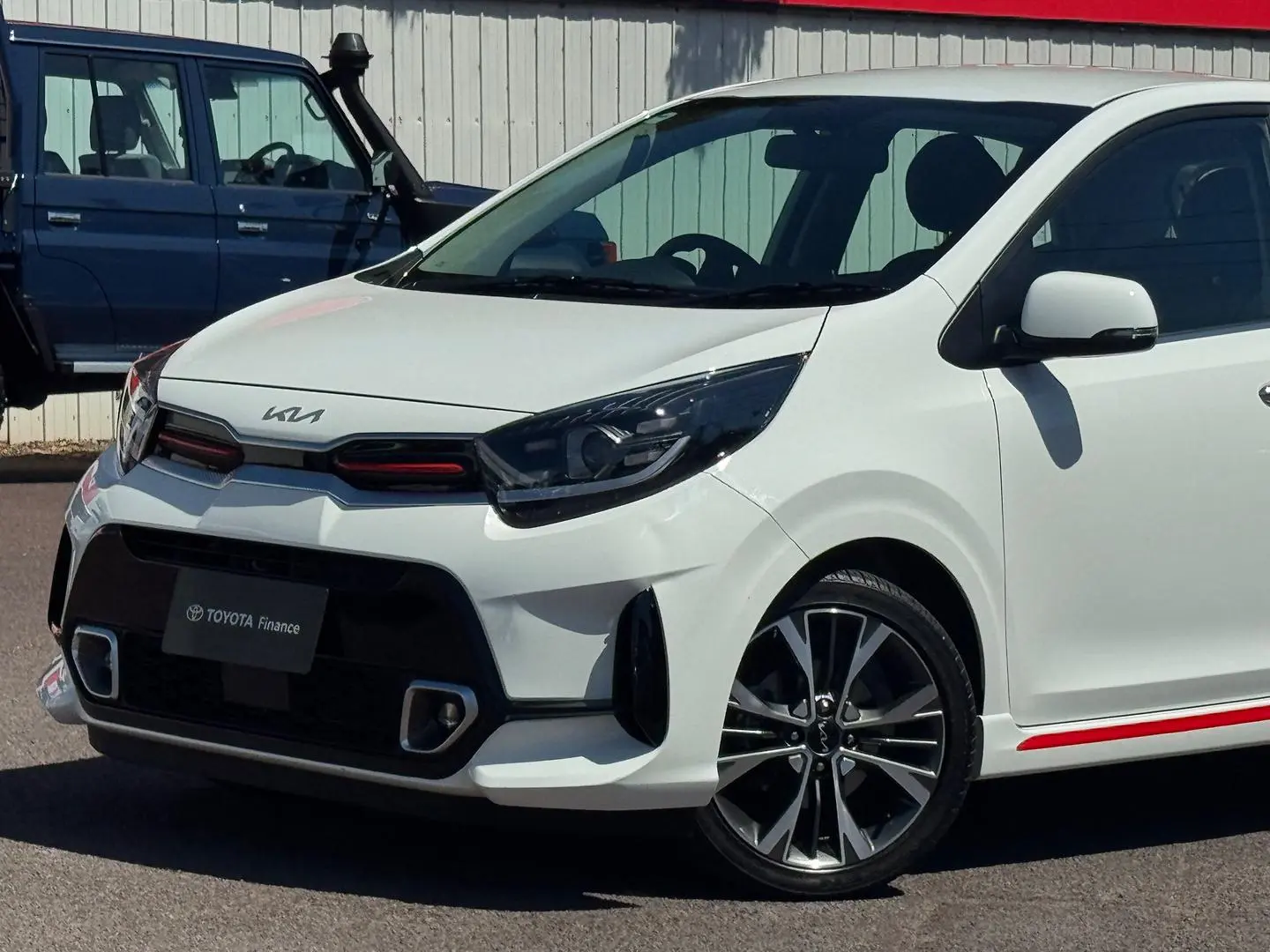 2023 Kia Picanto Gallery Image 11