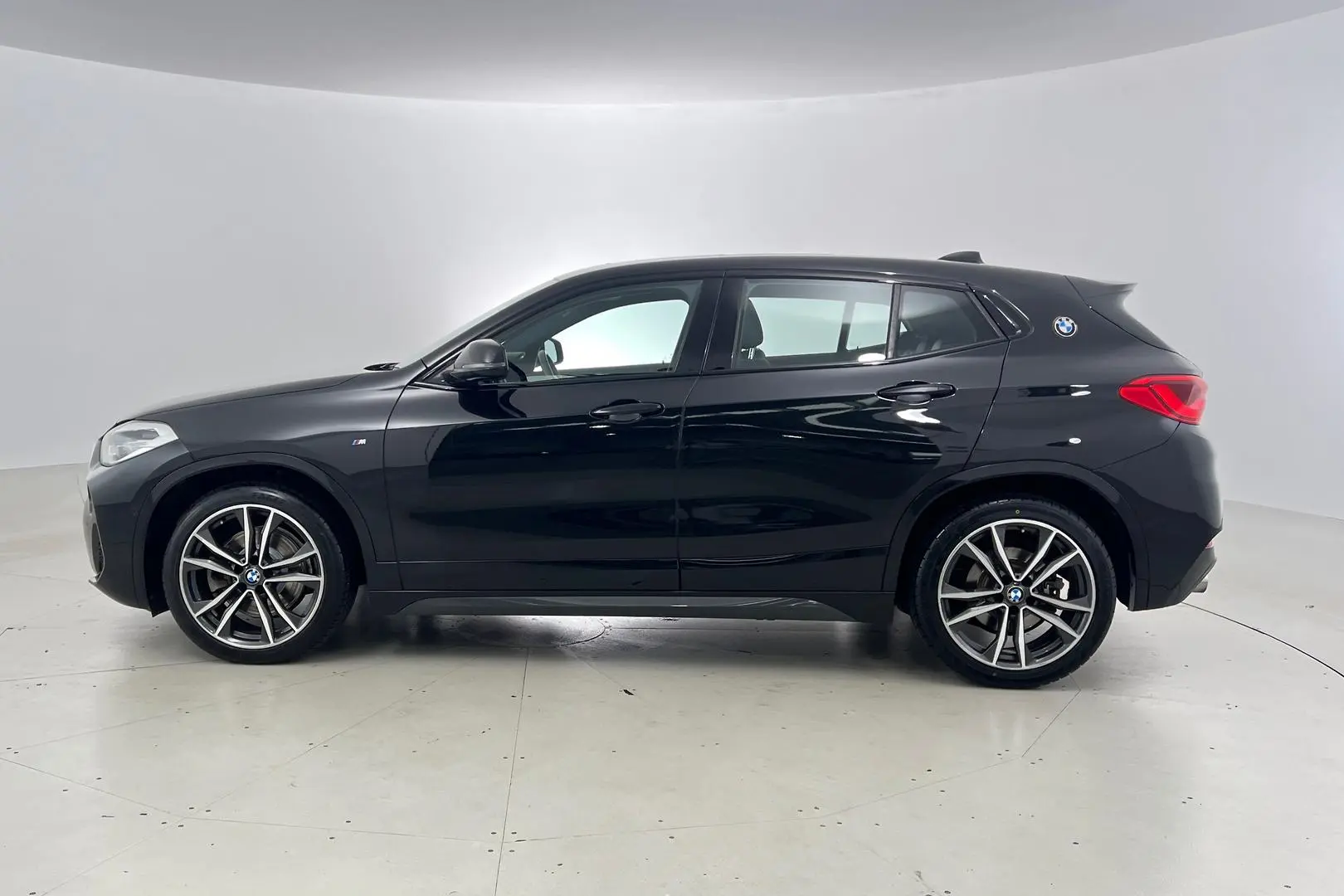 2019 BMW X2 Gallery Image 8