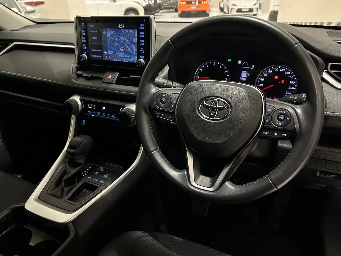 2020 Toyota Rav4 Gallery Image 11