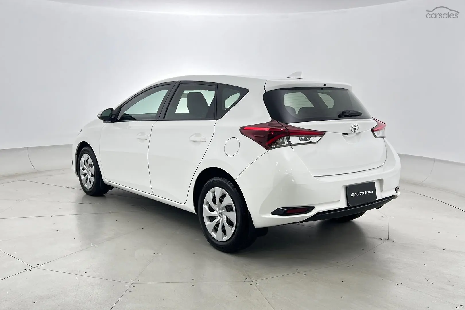 2018 Toyota Corolla Image 7