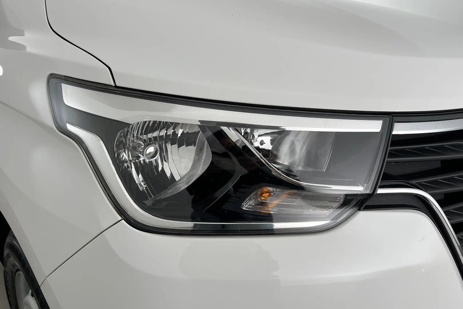 2018 Hyundai iLoad Gallery Image 11