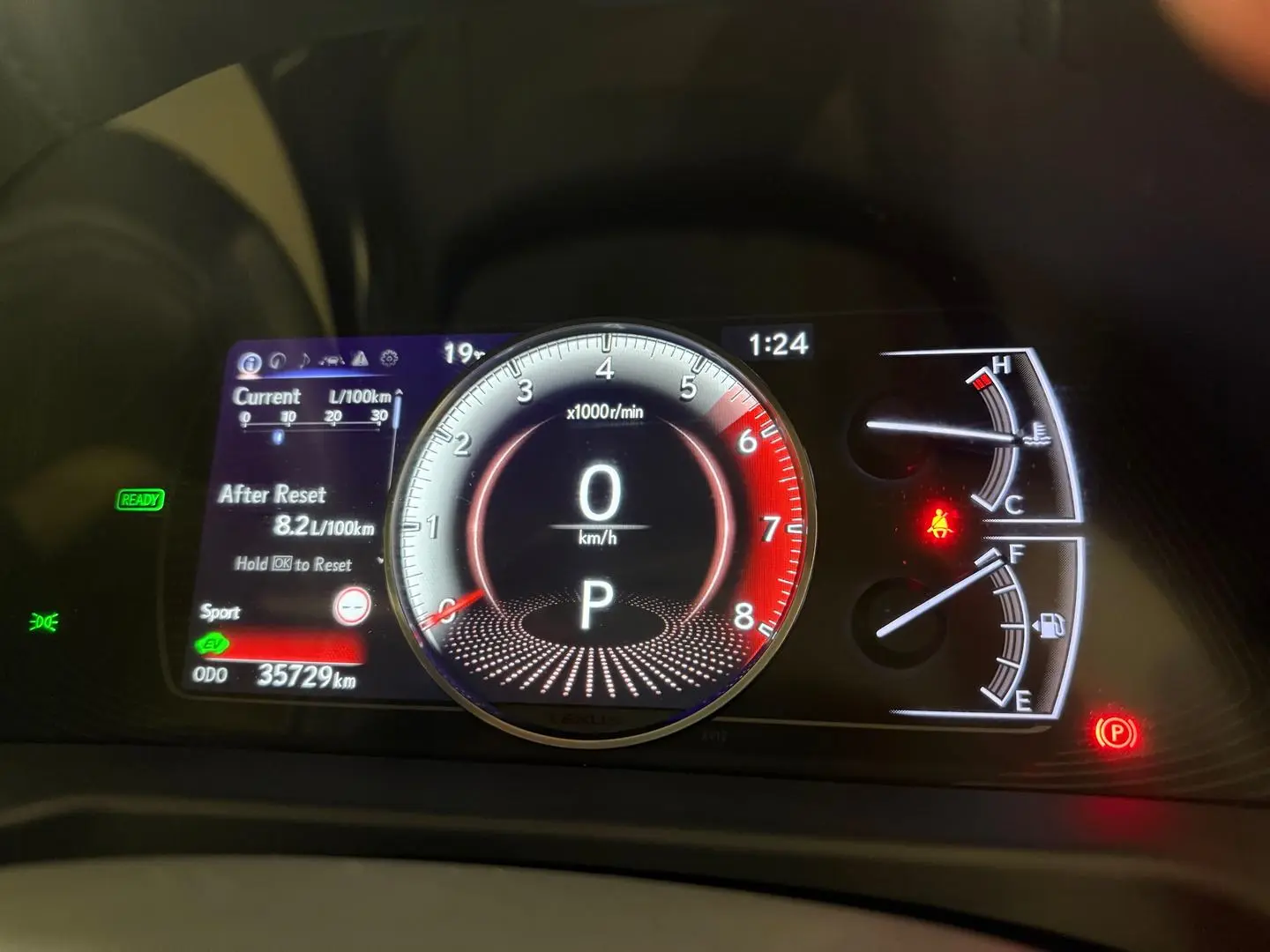 2020 Lexus ES Gallery Image 23