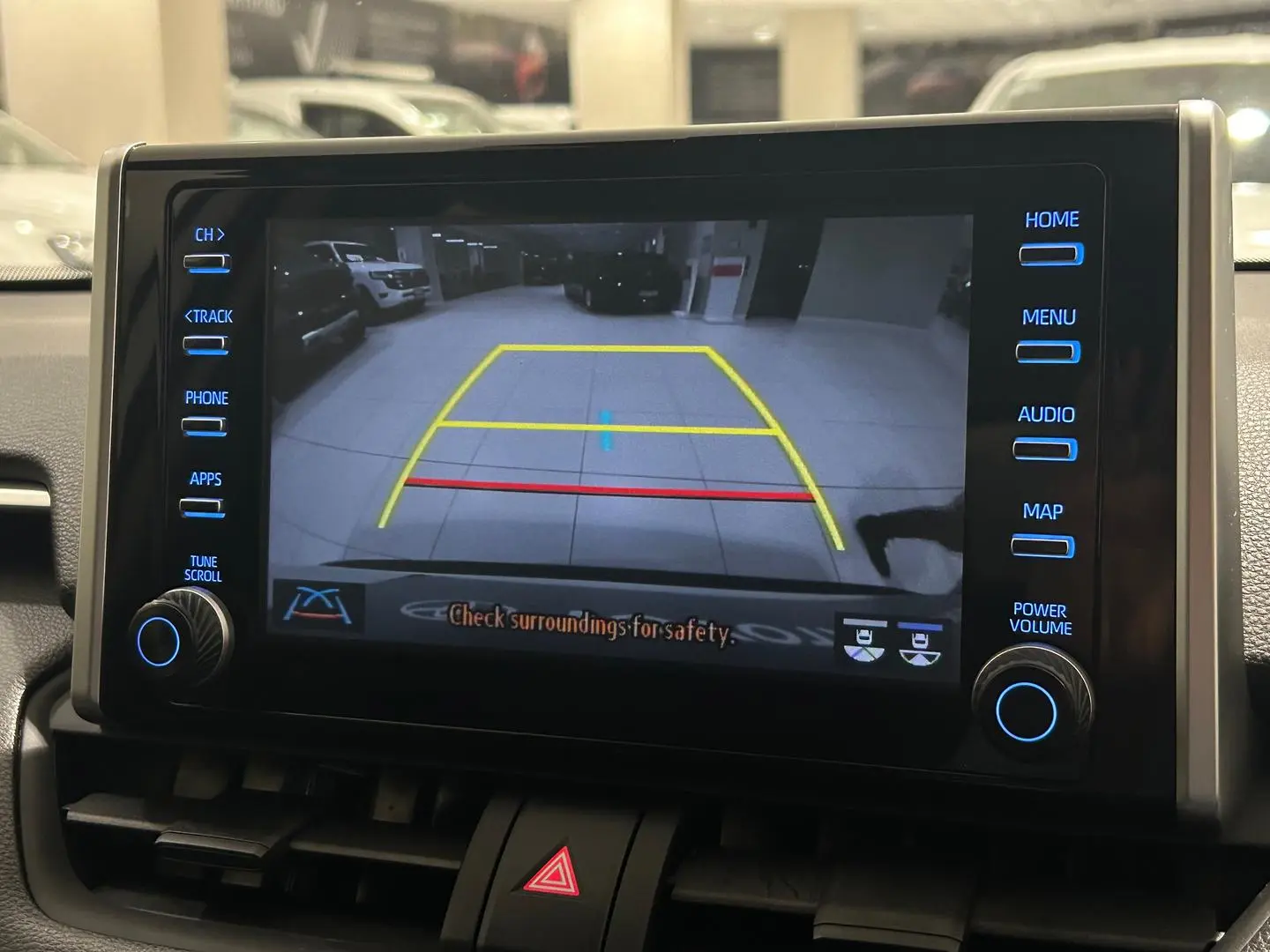 2019 Toyota RAV4 Gallery Image 16