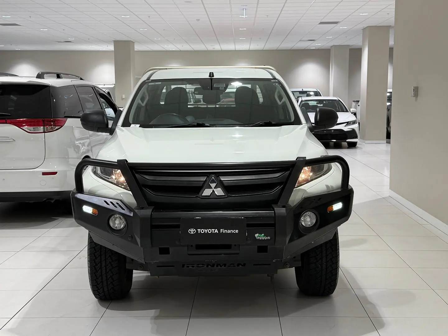 2020 Mitsubishi Triton Gallery Image 4