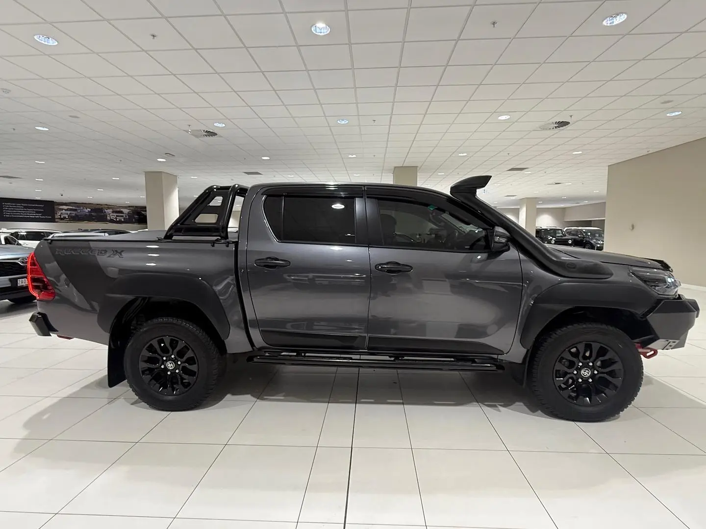 2022 Toyota Hilux Gallery Image 2