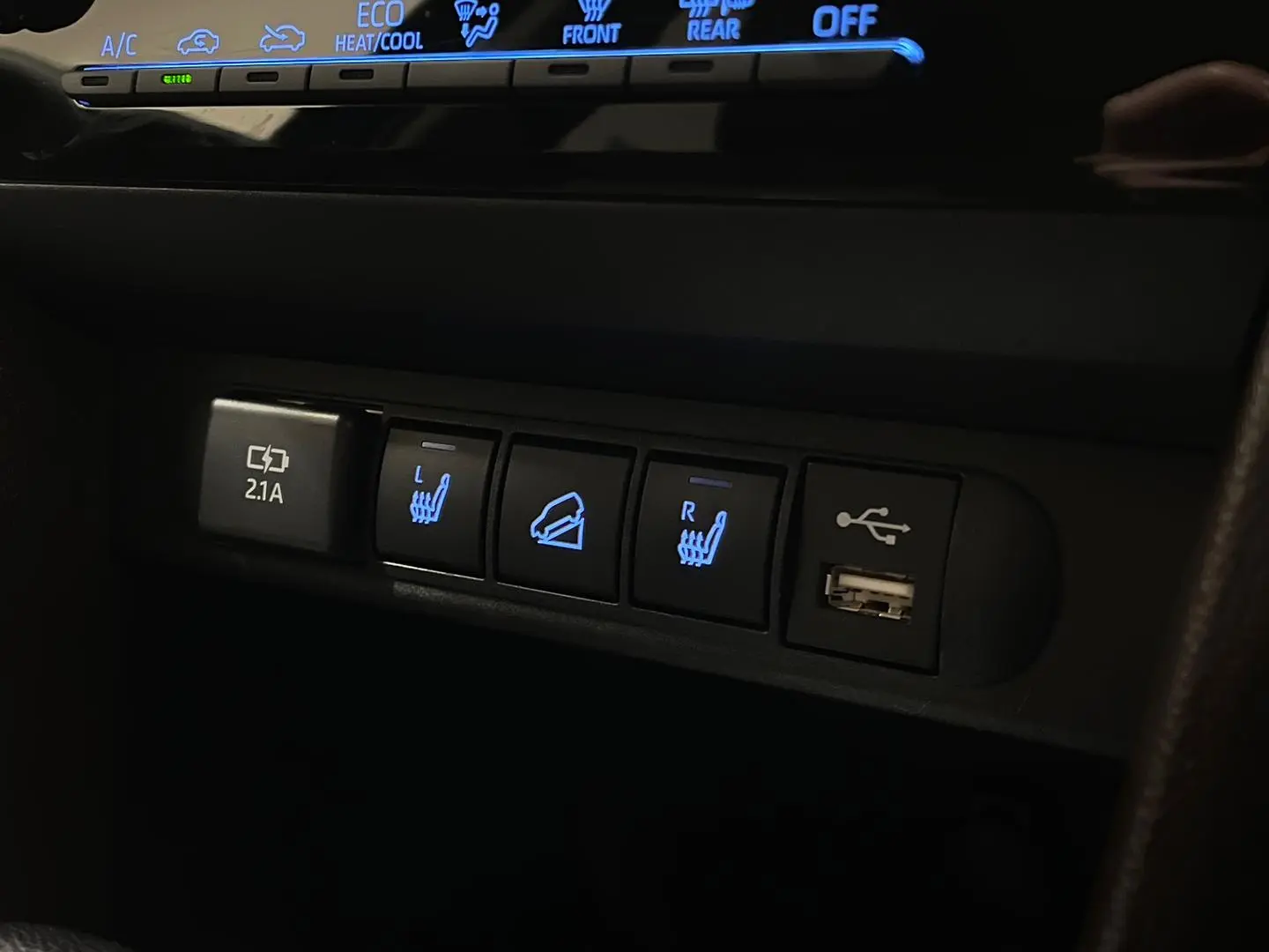 2023 Toyota Yaris Cross Gallery Image 21