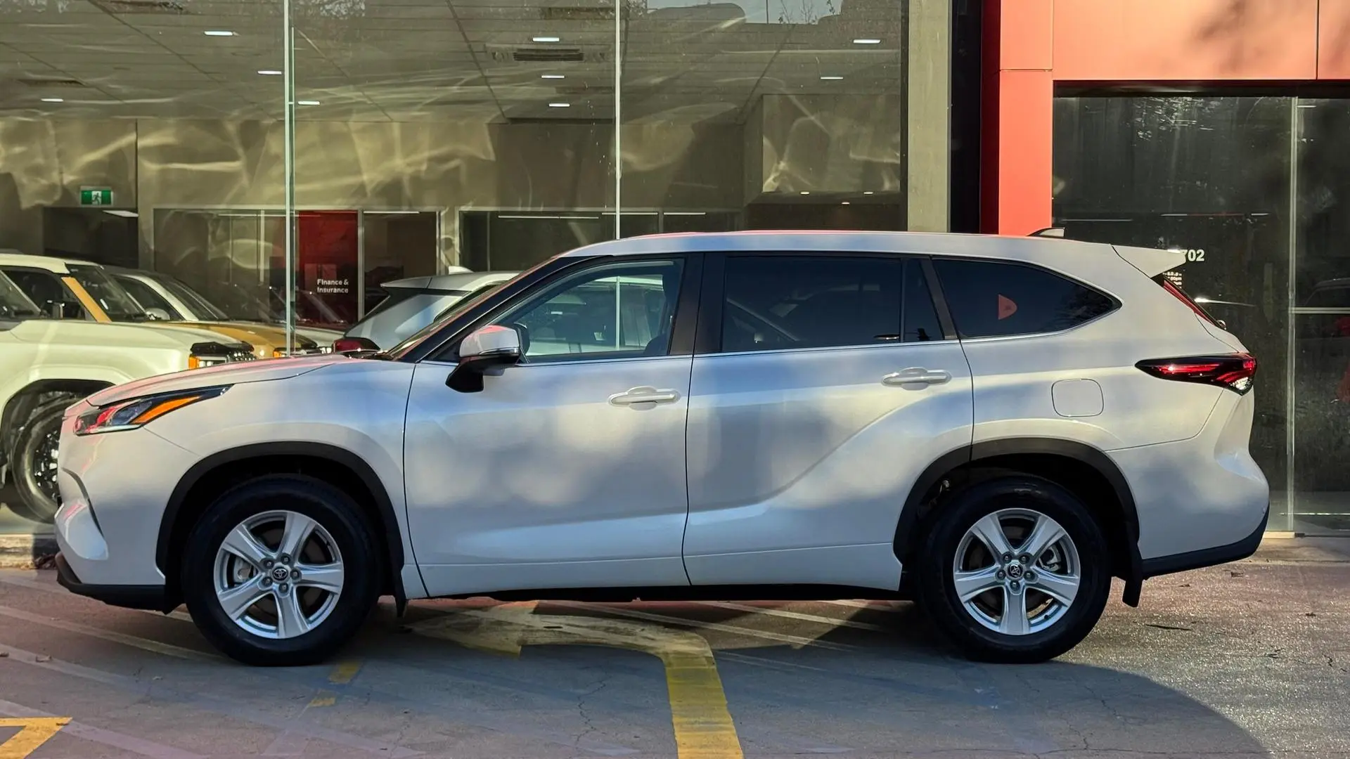 2024 Toyota Kluger Gallery Image 8
