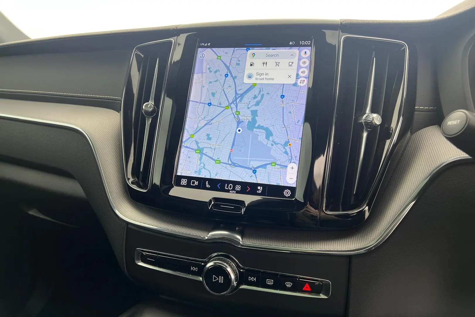 2021 Volvo XC60 Gallery Image 19