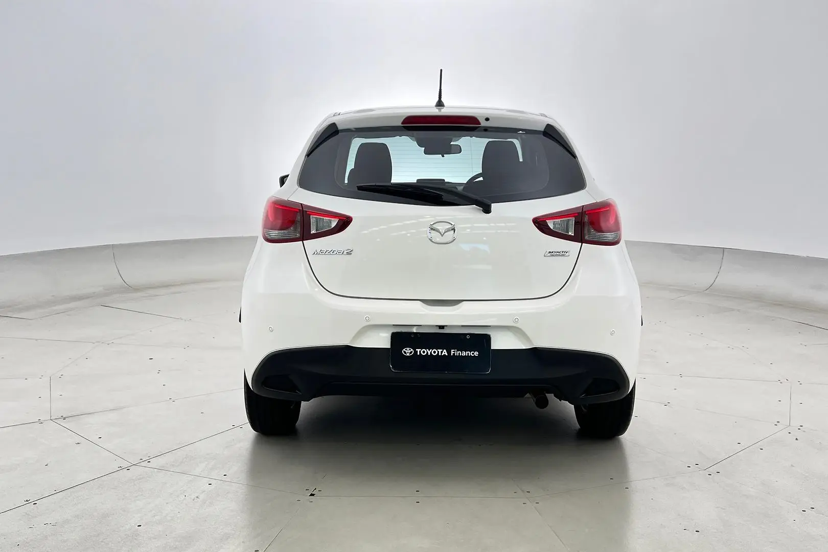 2018 Mazda 2 Gallery Image 7