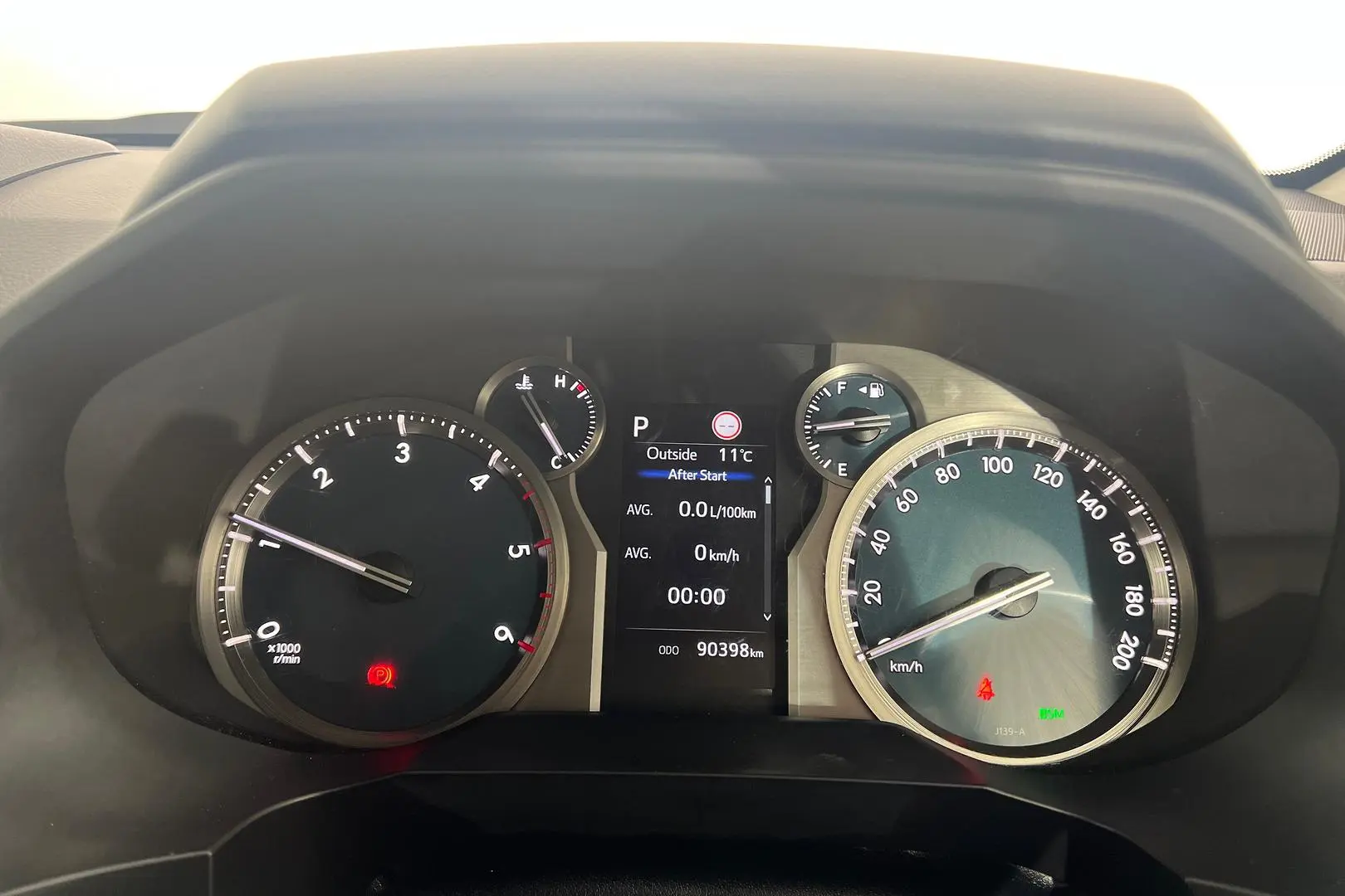2021 Toyota Landcruiser Prado Gallery Image 23