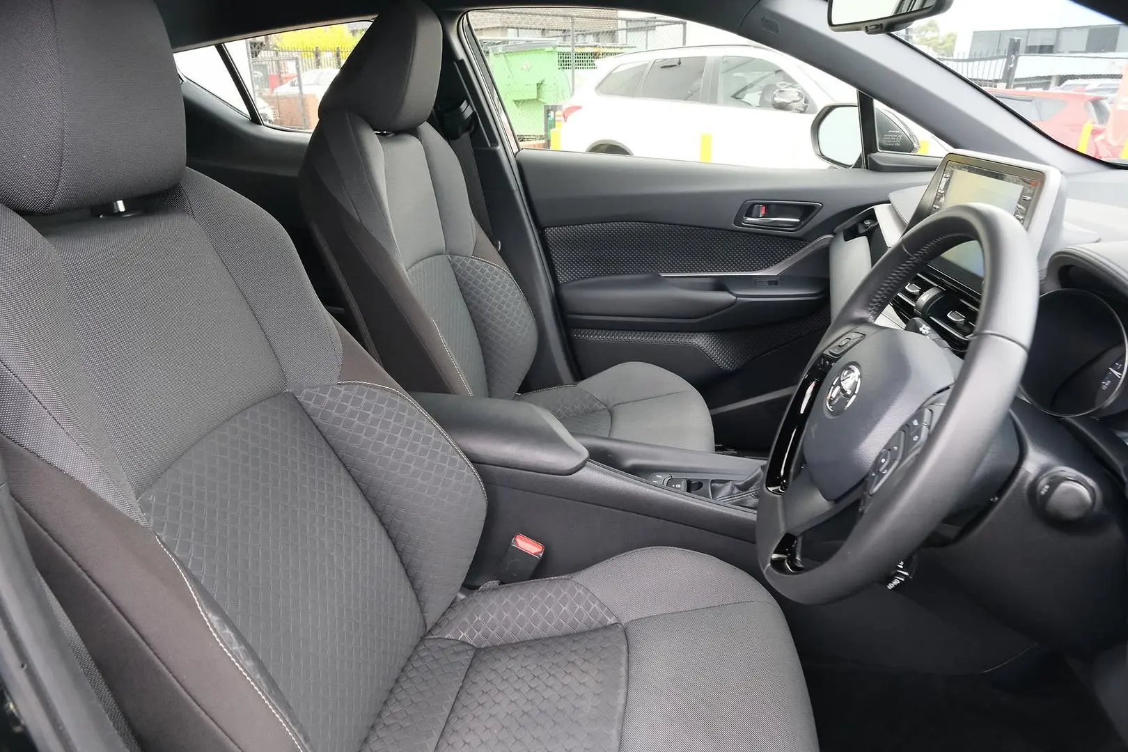 2023 Toyota C-HR Gallery Image 13