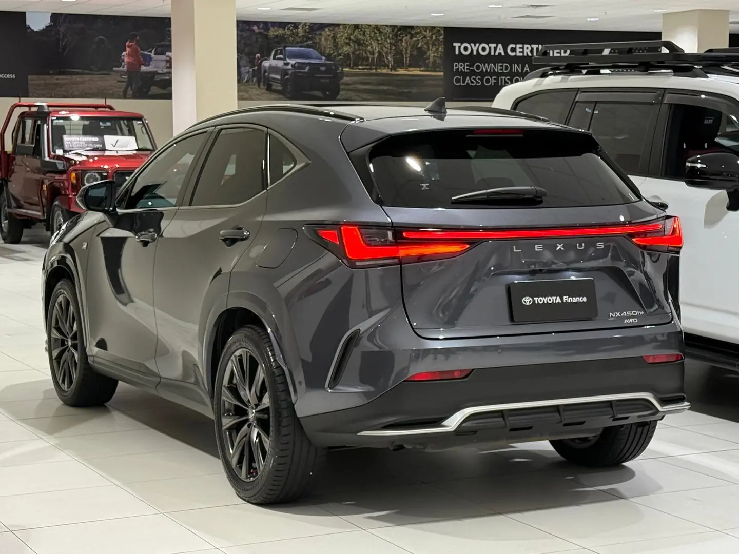 2023 Lexus Nx Gallery Image 8