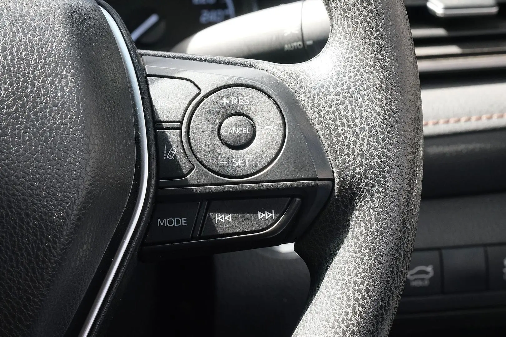 2020 Toyota Camry Gallery Image 15