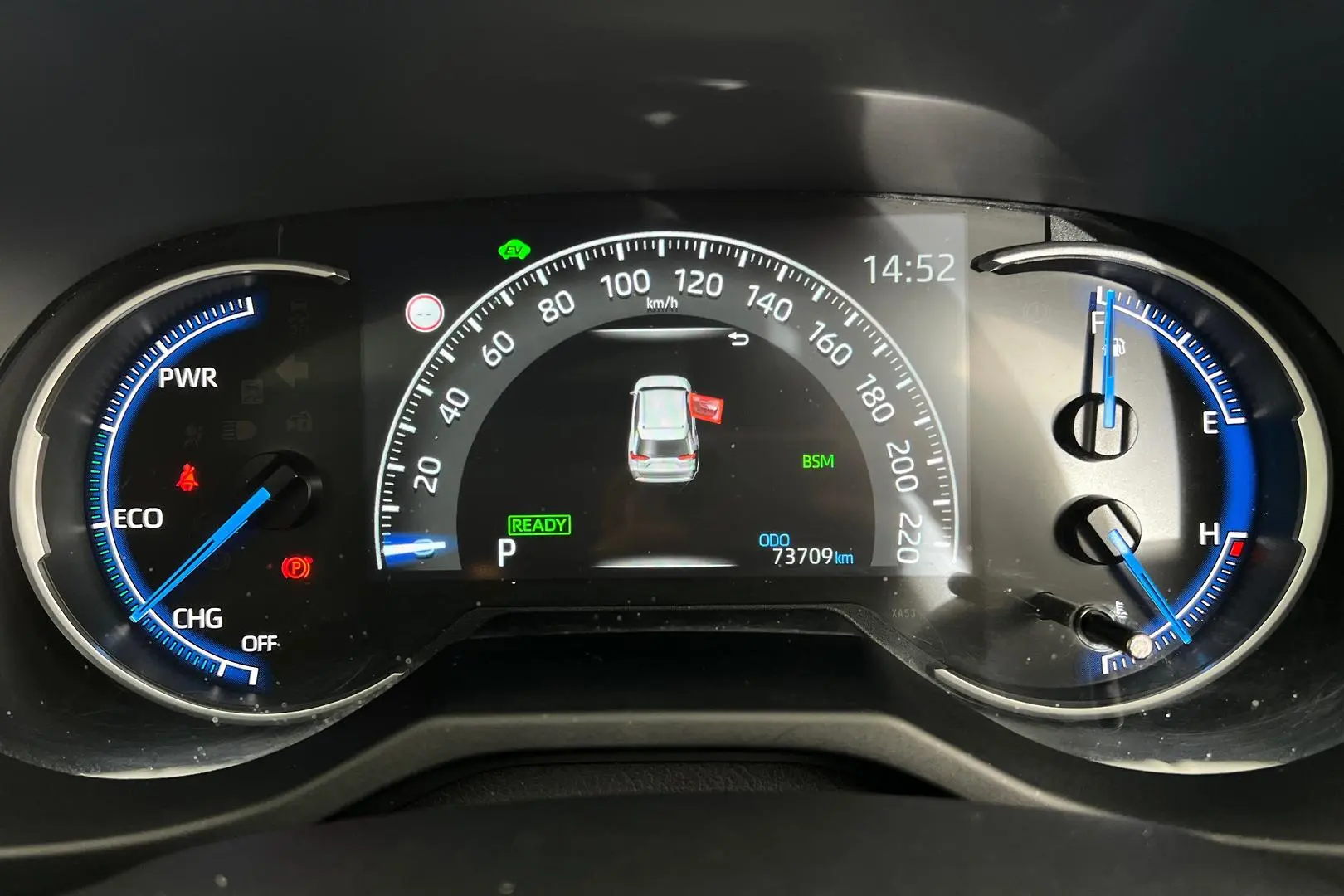 2021 Toyota RAV4 Gallery Image 16