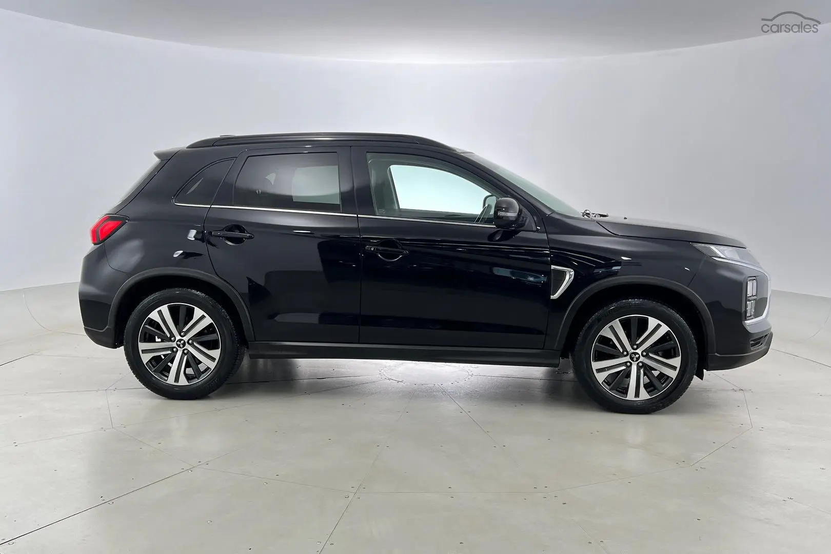 2019 Mitsubishi ASX Image 5