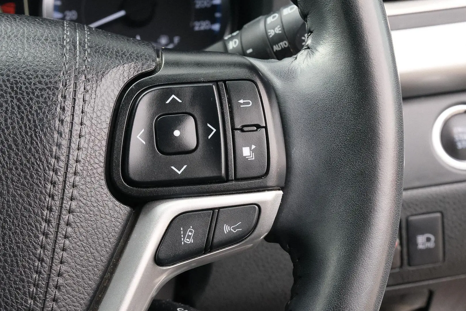 2019 Toyota Kluger Gallery Image 16