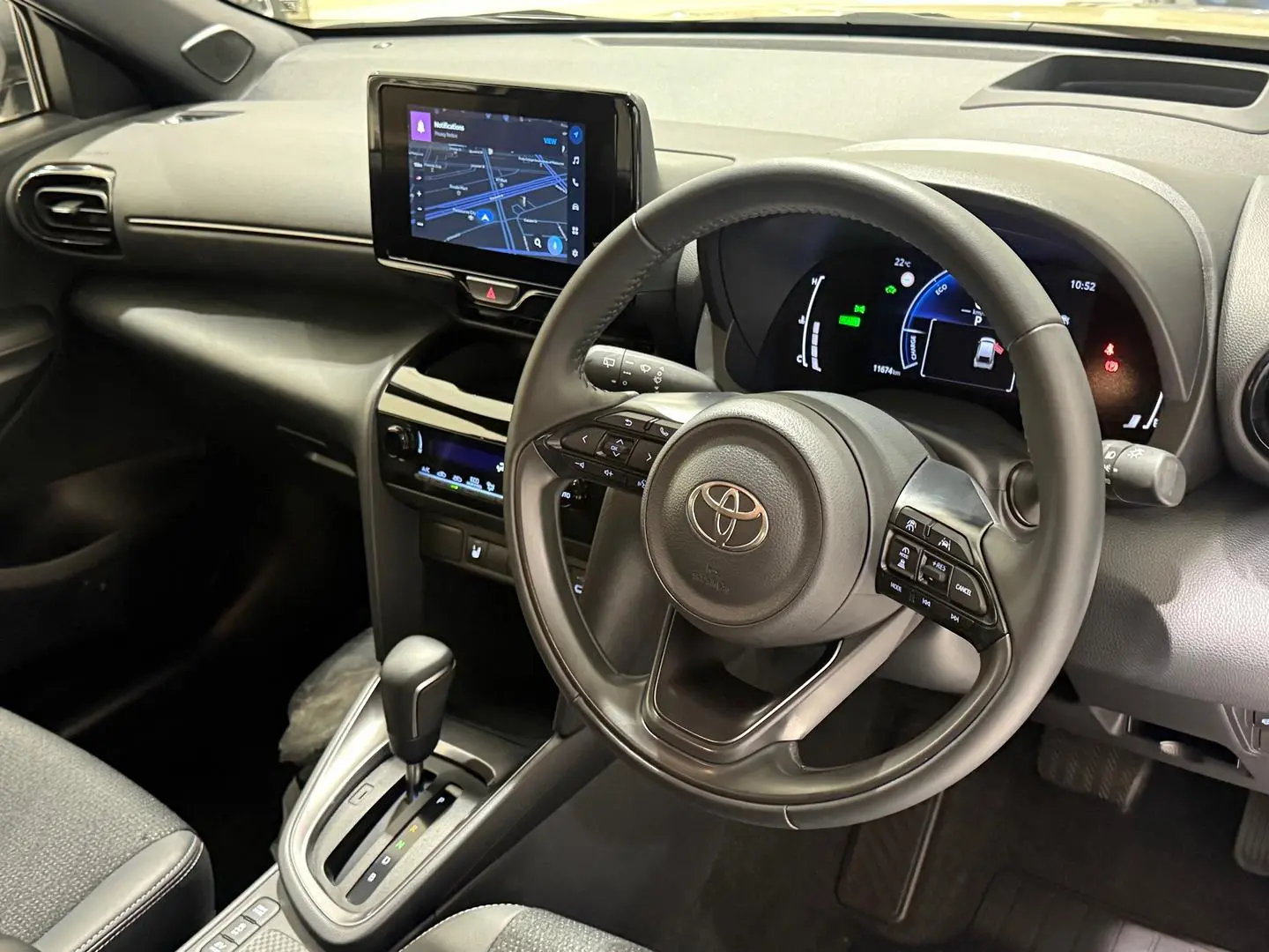 2024 Toyota Yaris Cross Gallery Image 13