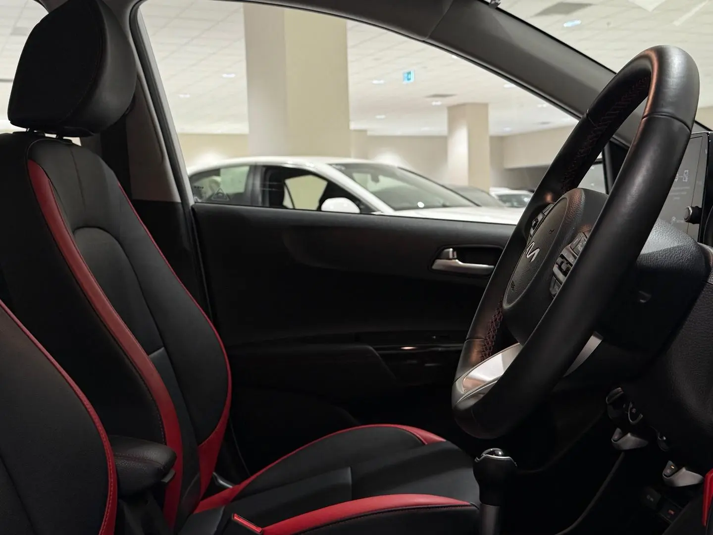 2022 Kia Picanto Gallery Image 11