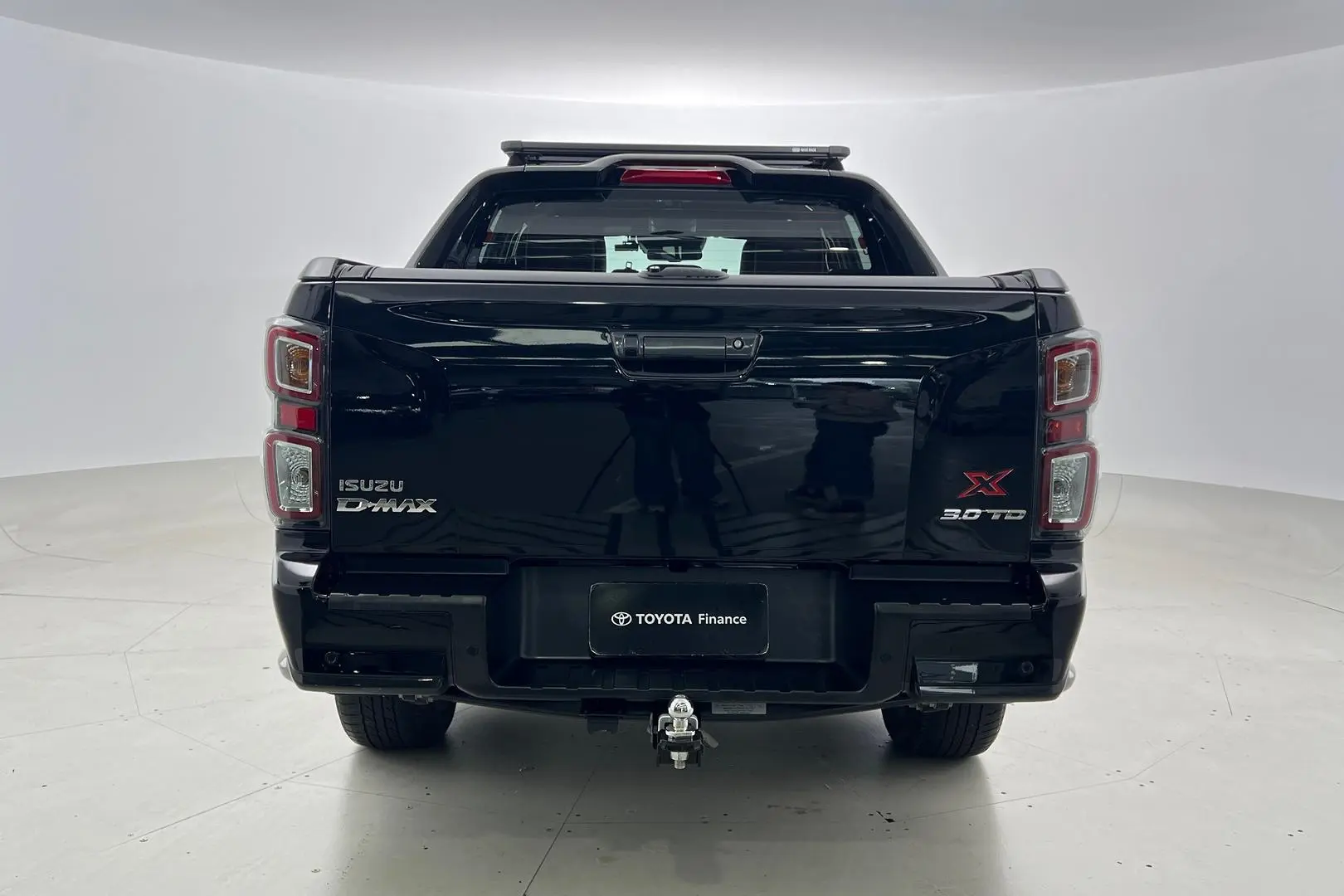 2023 Isuzu D-MAX Gallery Image 6