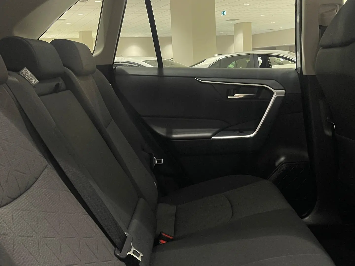 2024 Toyota RAV4 Gallery Image 13
