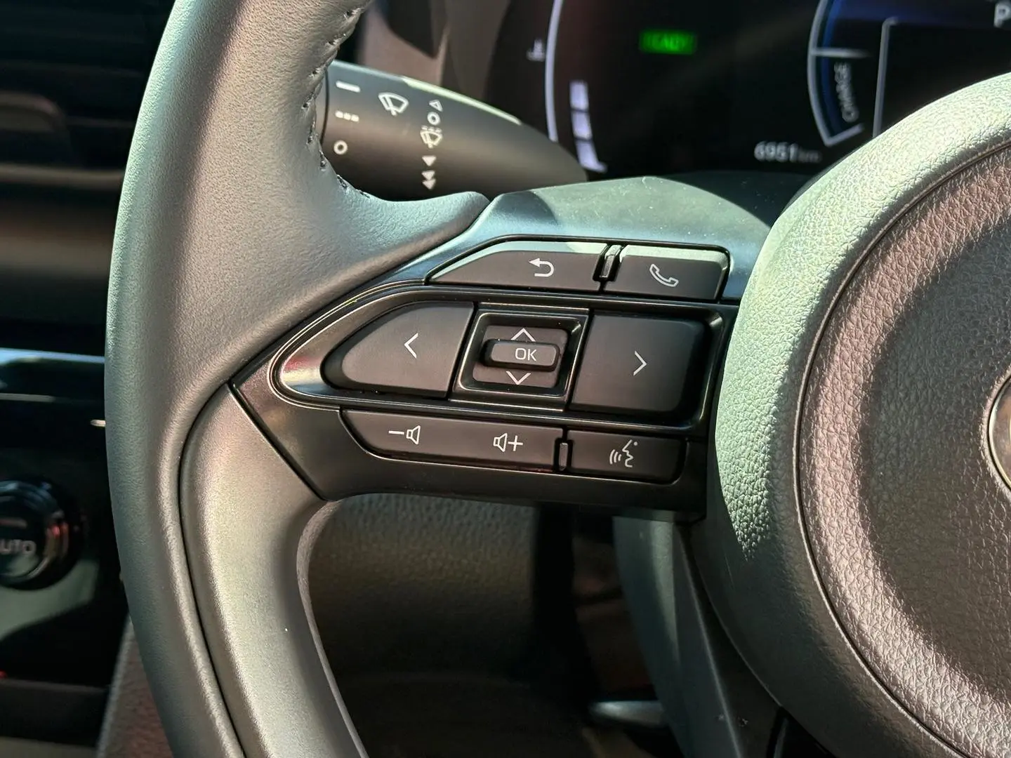 2024 Toyota Yaris Cross Gallery Image 19