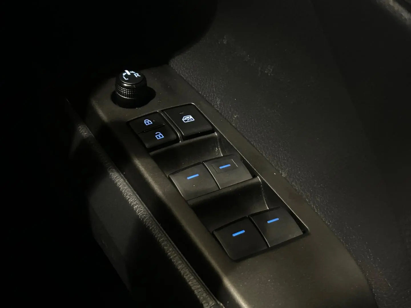 2024 Toyota Camry Gallery Image 20