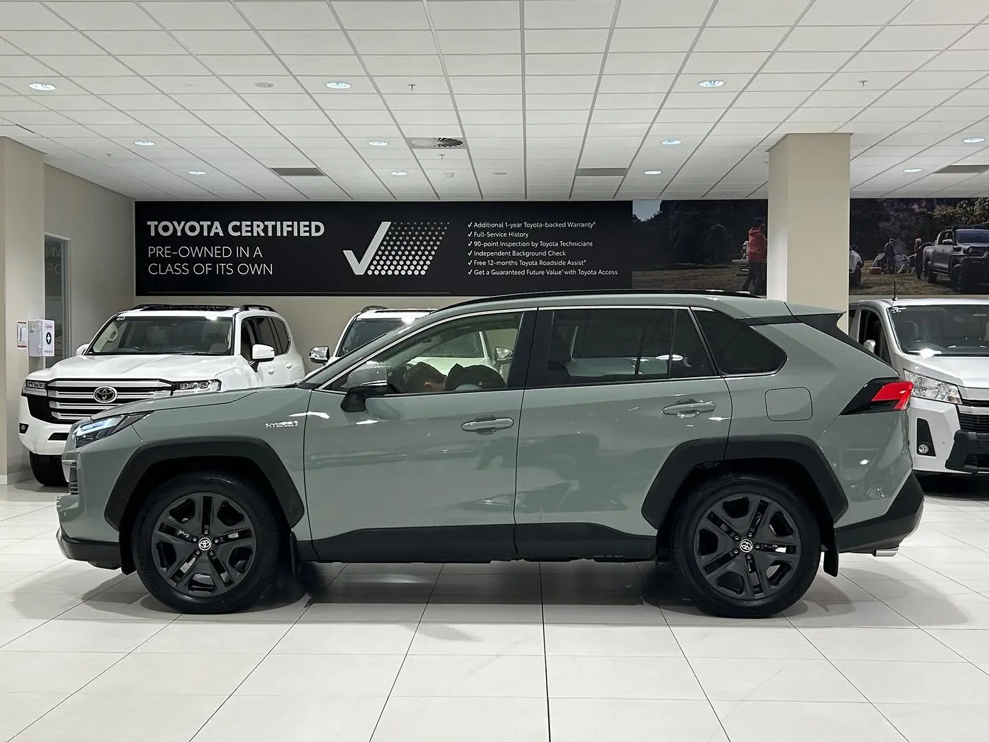 2024 Toyota RAV4 Gallery Image 6
