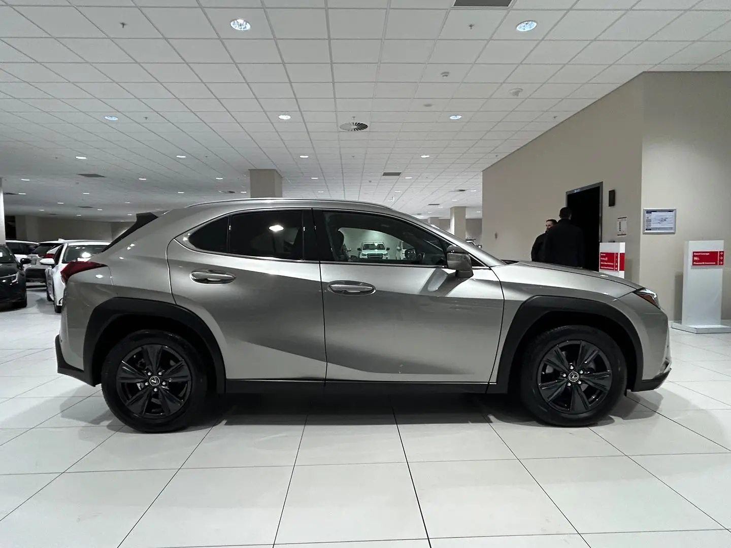 2023 Lexus UX Gallery Image 2