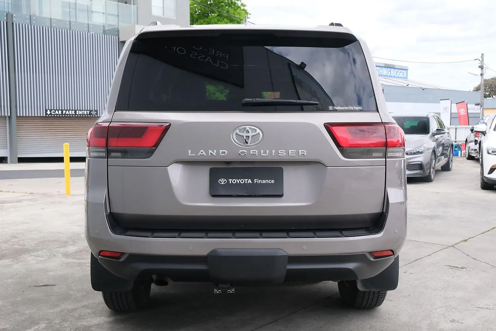 2023 Toyota Landcruiser Gallery Image 3