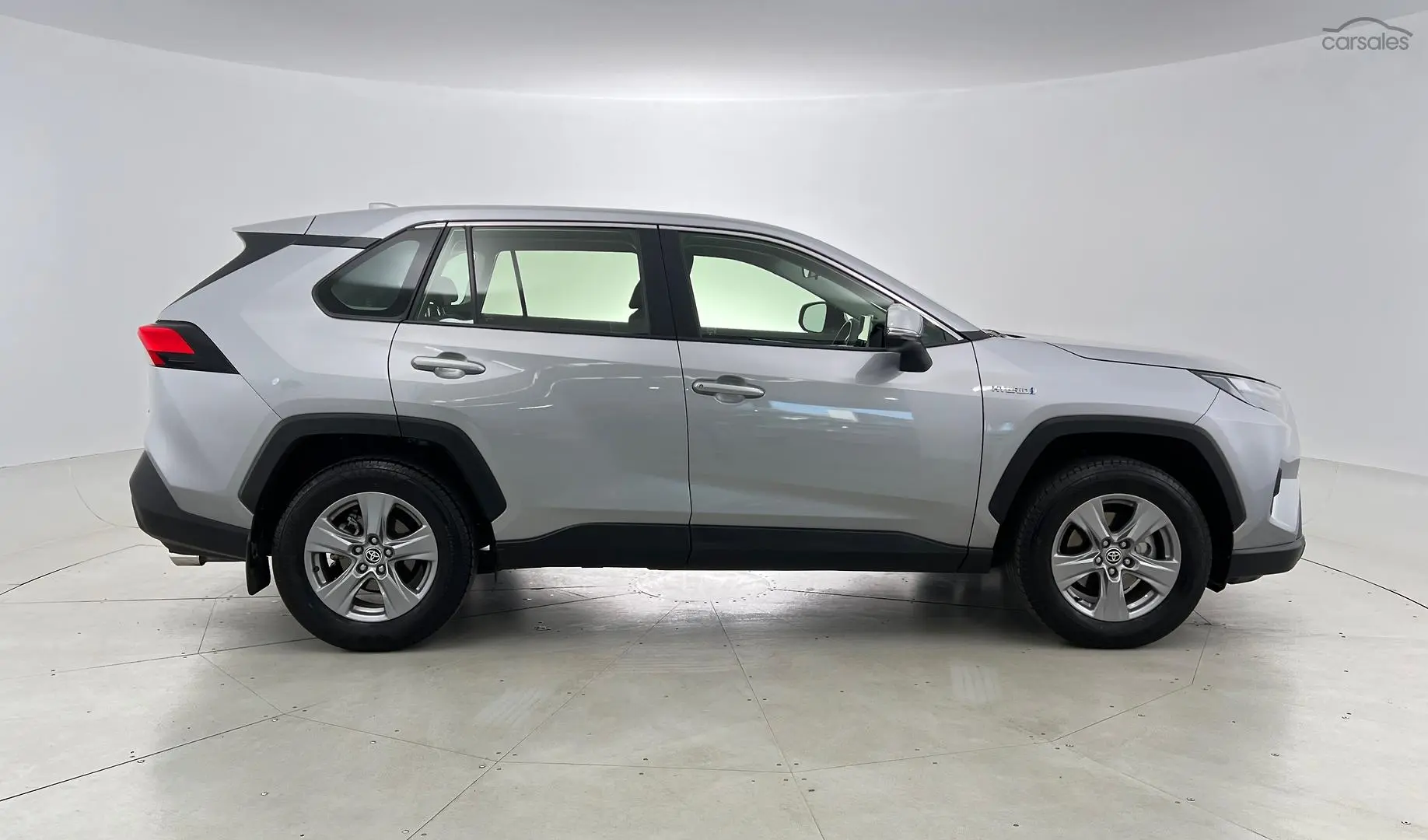 2024 Toyota RAV4 Image 2