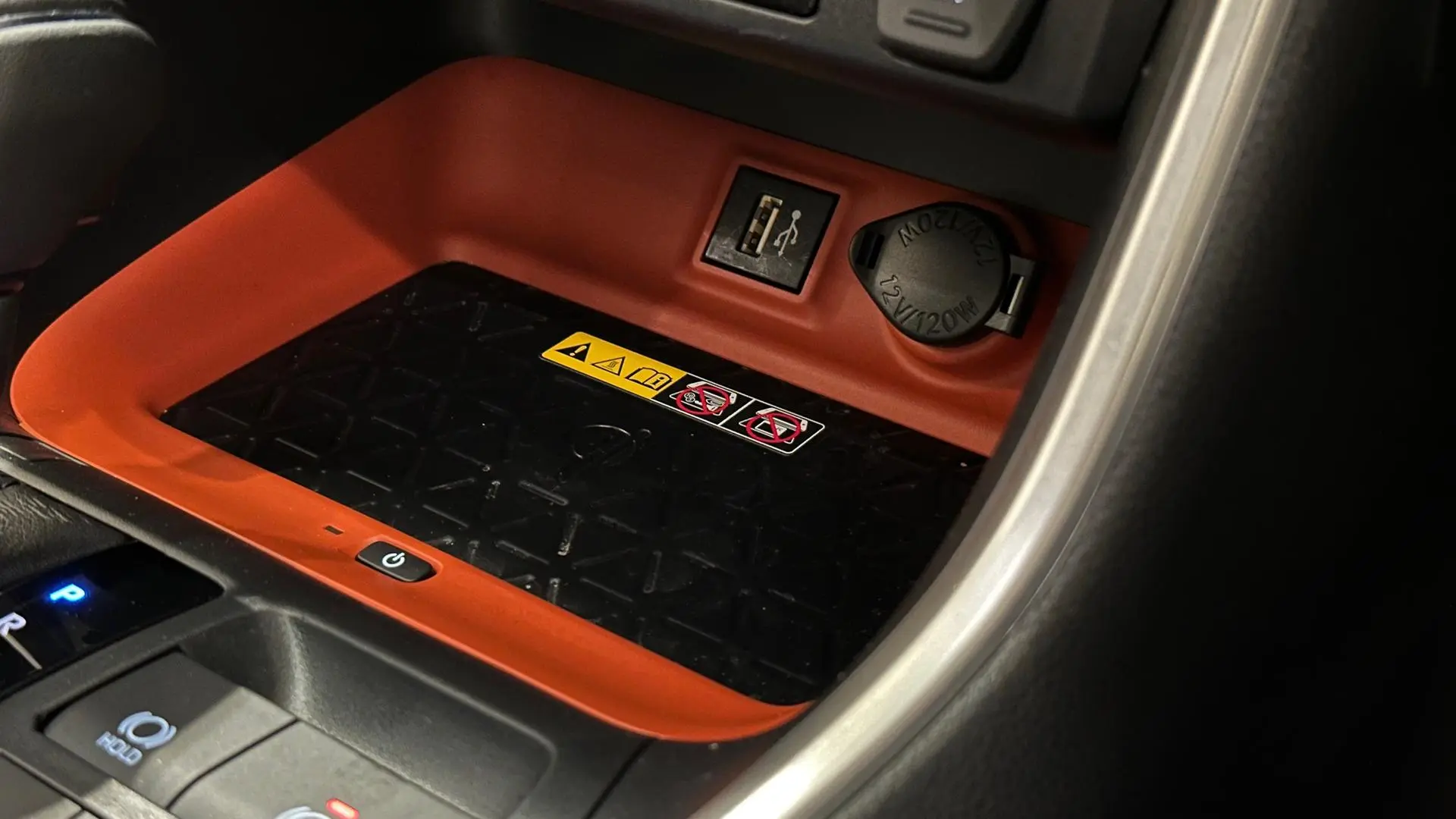 2024 Toyota RAV4 Gallery Image 22